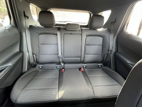 Used 2025 Chevrolet Equinox LT image 37