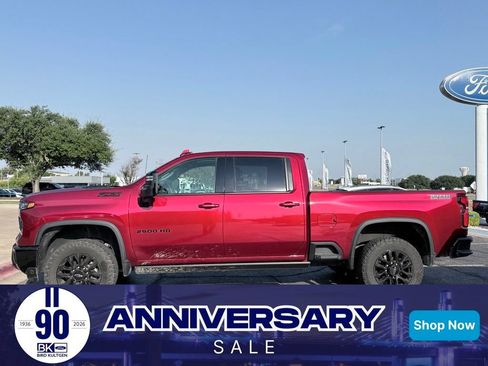 Used 2025 Chevrolet Silverado 2500 LTZ w/ Trail Boss Package AWD/4WD image 1