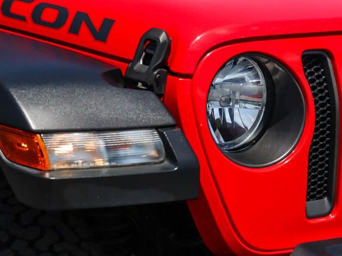 Used 2020 Jeep Wrangler Unlimited Rubicon AWD/4WD image 4