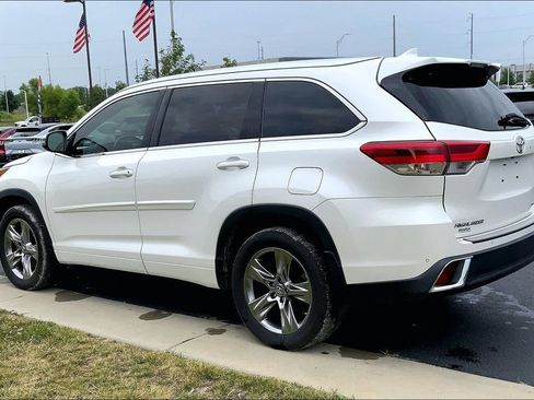 Used 2018 Toyota Highlander Limited Platinum w/ Protection Package #3 AWD/4WD image 2