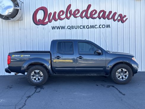 Used 2016 Nissan Frontier Desert Runner image 9