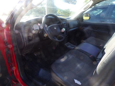 Used 2005 Dodge Ram 1500 Truck ST w/ Trailer Tow Group image 7