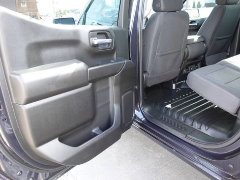 Used 2024 Chevrolet Silverado 1500 W/T w/ WT Fleet Convenience Package AWD/4WD image 18