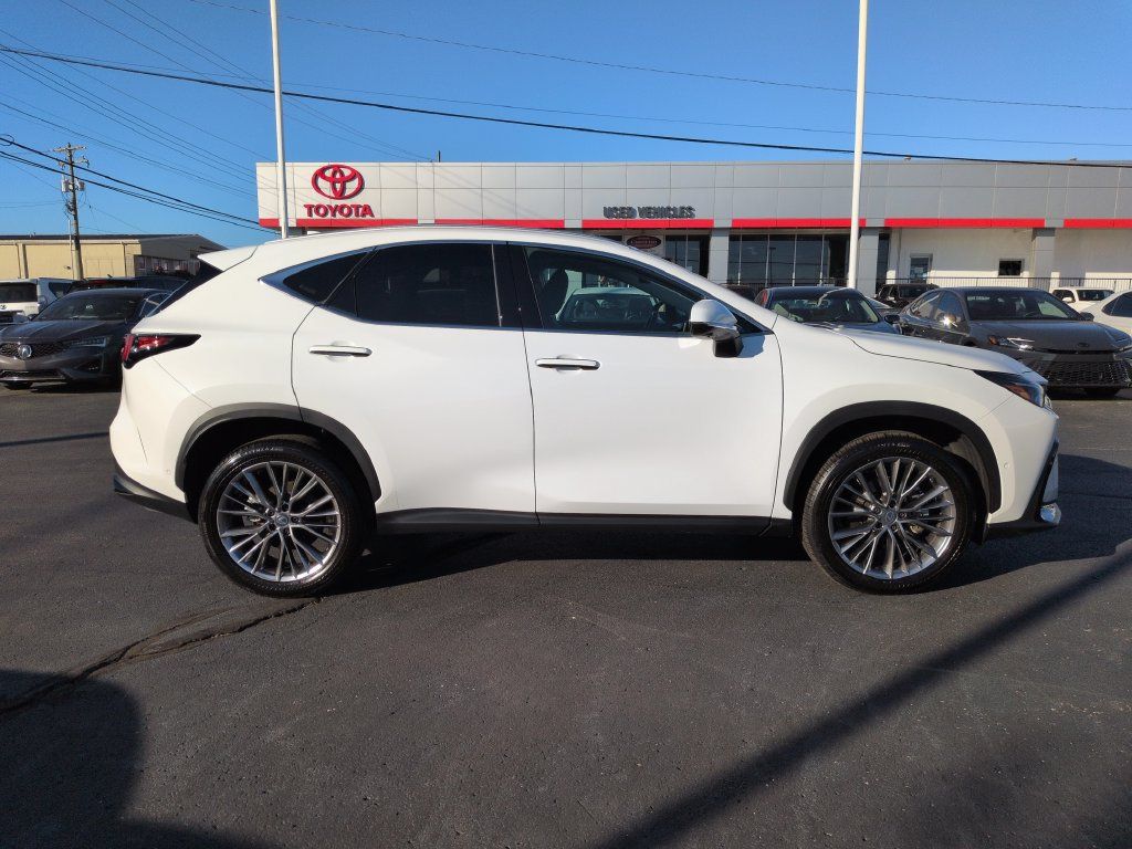Used 2026 Lexus NX 350 AWD w/ Accessory Package (2T) image 6