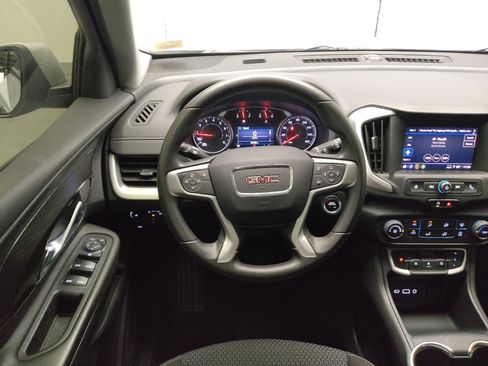 Used 2022 GMC Terrain SLE AWD/4WD image 22