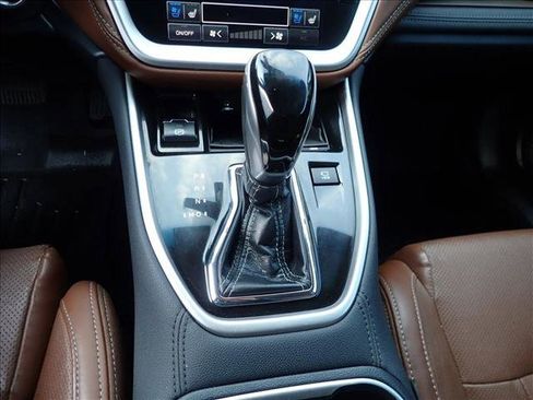 Used 2020 Subaru Outback Touring XT image 21