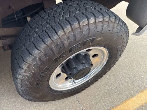 Used 2000 Ford F250 XL image 6