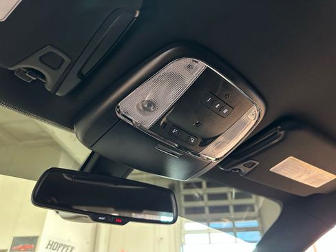 Used 2023 Dodge Charger Scat Pack w/ Daytona Edition Group image 35