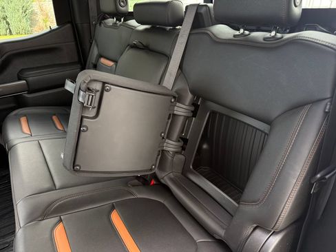 Used 2019 GMC Sierra 1500 AT4 w/ AT4 Premium Package AWD/4WD image 34