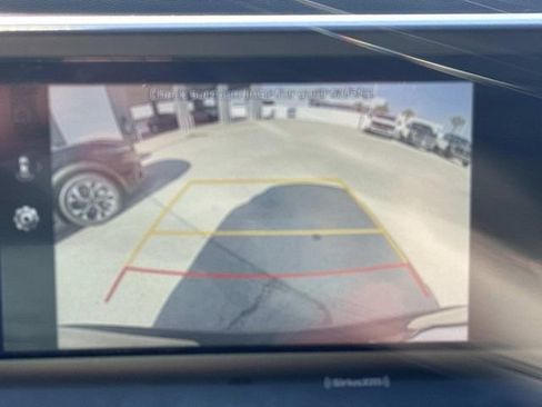 Used 2022 Kia Telluride EX w/ EX Premium Package image 20