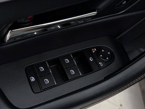 Used 2025 MAZDA CX-90 3.3 Turbo S w/ Premium Package image 21