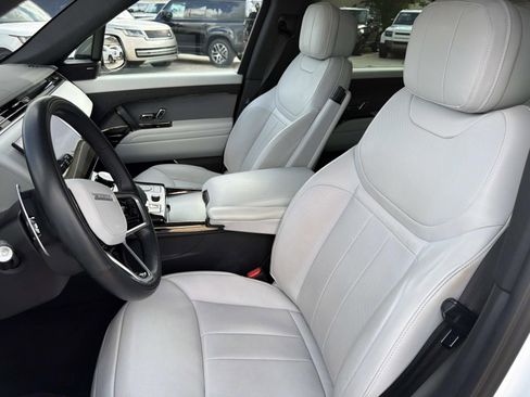 Used 2023 Land Rover Range Rover Sport SE AWD/4WD image 10