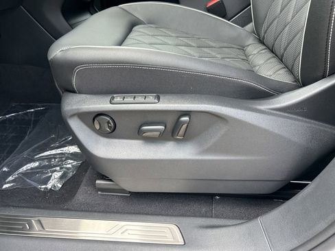 New 2026 Volkswagen Atlas SEL Premium R-Line image 10