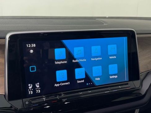 Used 2024 Volkswagen Atlas SE FWD image 20