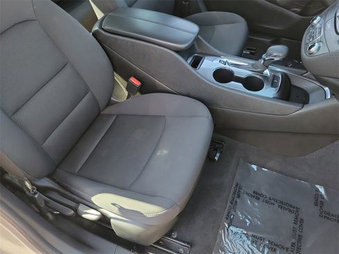 Used 2023 Chevrolet Malibu LT image 20