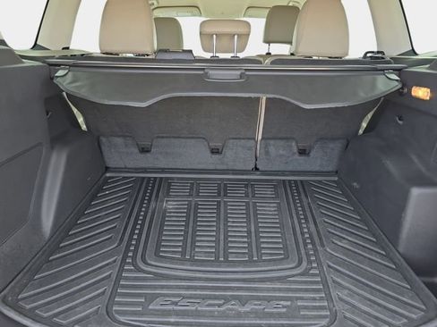 Used 2017 Ford Escape Titanium w/ Equipment Group 301A image 14