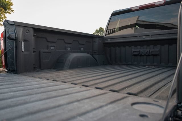 Used 2021 GMC Sierra 1500 Elevation AWD/4WD image 16