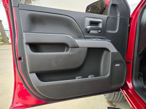 Certified 2018 Chevrolet Silverado 1500 LT w/ Texas Edition image 11