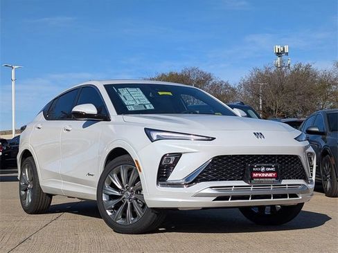 New 2026 Buick Envista Avenir image 2