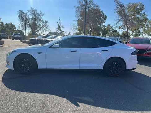 Used 2016 Tesla Model S 70D image 4