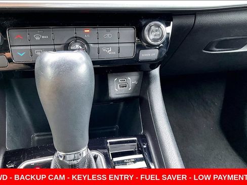 Used 2024 Jeep Compass Latitude AWD/4WD image 16