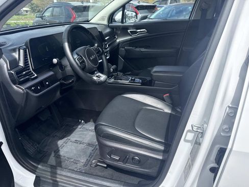 Used 2023 Kia Sportage EX FWD image 17