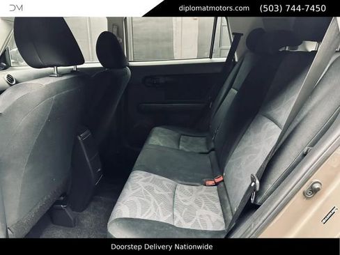 Used 2012 Scion xB FWD image 22