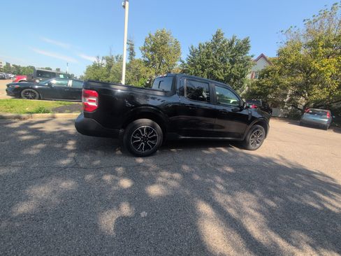 Used 2022 Ford Maverick Lariat w/ Equipment Group 500A Standard AWD/4WD image 16