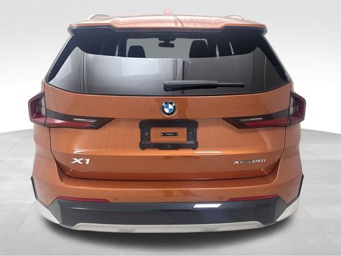 Certified 2023 BMW X1 xDrive28i w/ Convenience Package image 8