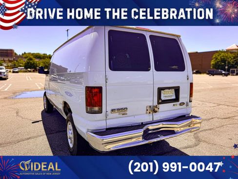 Used 2011 Ford E-350 and Econoline 350 Super Duty w/ Premium Van Group RWD image 5