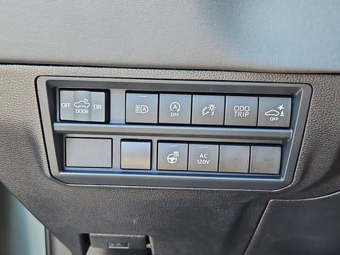 New 2026 Toyota Tundra Platinum AWD/4WD image 13