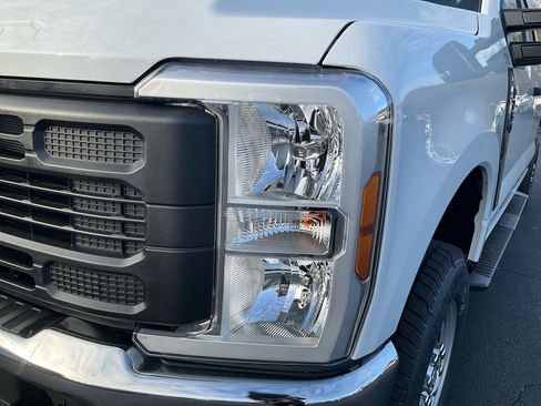 New 2026 Ford F250 XL w/ XL Chrome Package image 9