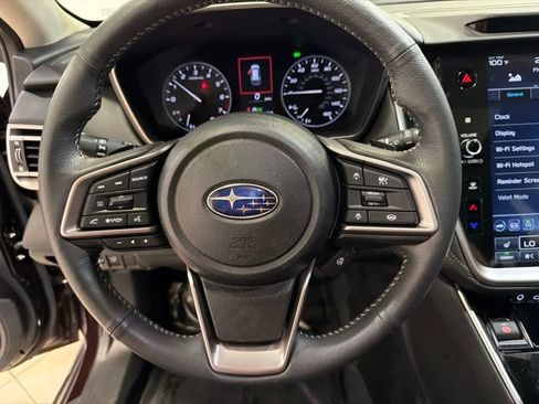 Used 2025 Subaru Outback Limited AWD/4WD image 14