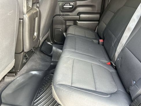 Used 2020 Chevrolet Silverado 1500 Custom w/ Custom Value Package RWD image 14
