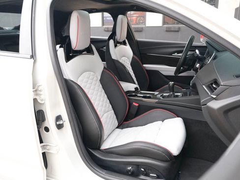 Used 2022 Cadillac CT4 V Blackwing w/ Carbon Fiber 1 Package image 39