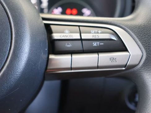Used 2021 MAZDA MAZDA3 s FWD image 23