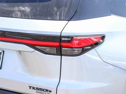 New 2026 Lexus TX 550h AWD Plug-In Hybrid image 8