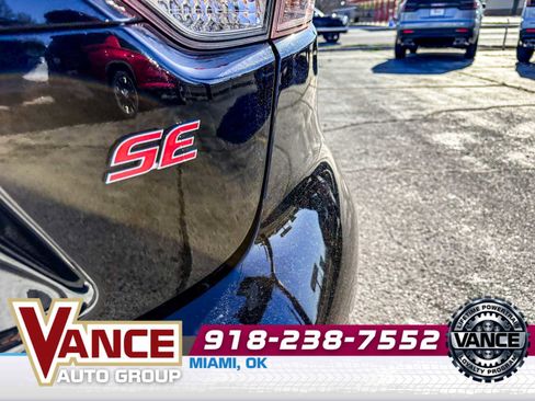 Used 2024 Toyota Corolla SE FWD image 10