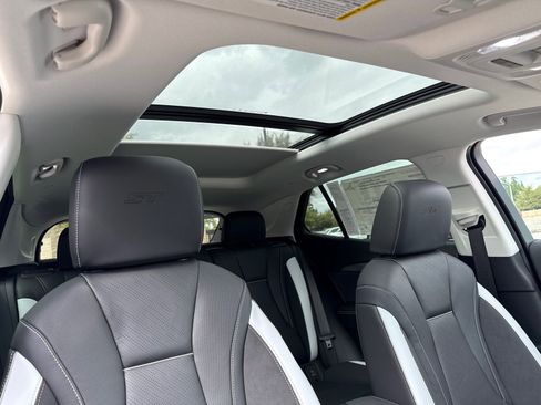 New 2026 Buick Envision Sport Touring image 17