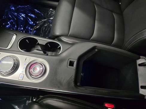 Used 2025 Genesis GV70 2.5T image 25