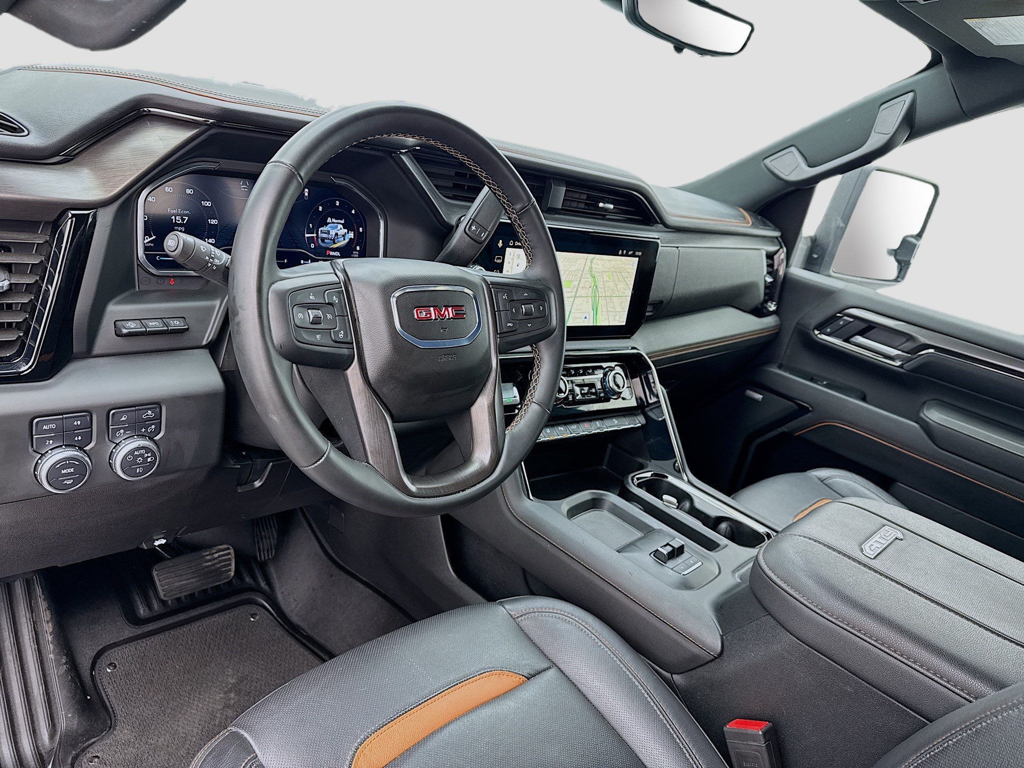 Used 2025 GMC Sierra 3500 AT4 w/ AT4 Premium Plus Package AWD/4WD image 7