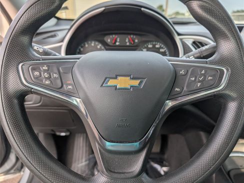 Used 2024 Chevrolet Malibu LT FWD image 24
