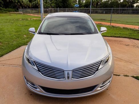 Used 2016 Lincoln MKZ w/ Equipment Group 300A Reserve FWD image 2