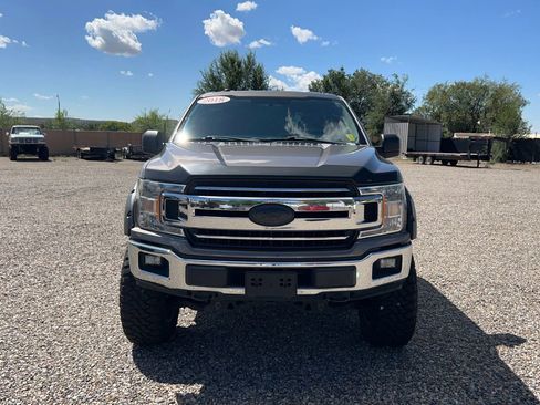 Used 2018 Ford F150 XLT image 2