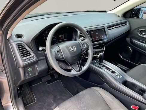 Used 2019 Honda HR-V EX image 13