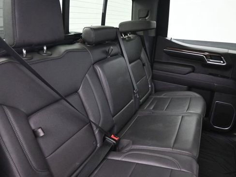 Used 2022 Chevrolet Silverado 1500 RST w/ Redline Edition AWD/4WD image 16