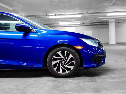 Used 2017 Honda Civic LX image 17