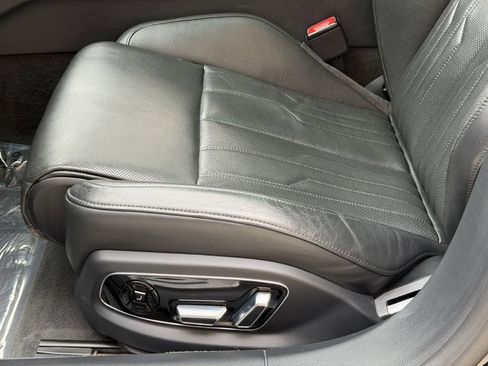Used 2019 Audi A8 L 3.0T w/ Luxury Package image 28