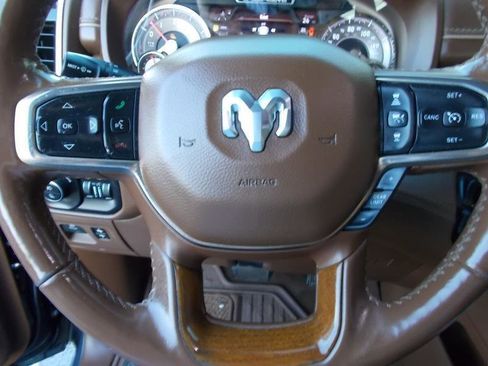 Used 2019 RAM 1500 Limited AWD/4WD image 34