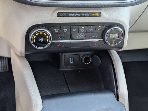 Used 2020 Ford Escape SE AWD/4WD image 30